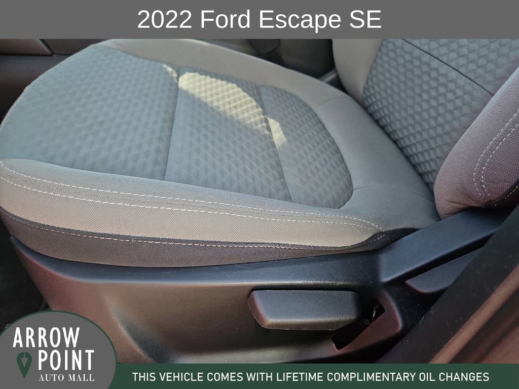 Used 2022 Ford Escape SE w/ Cold Weather Package image 23