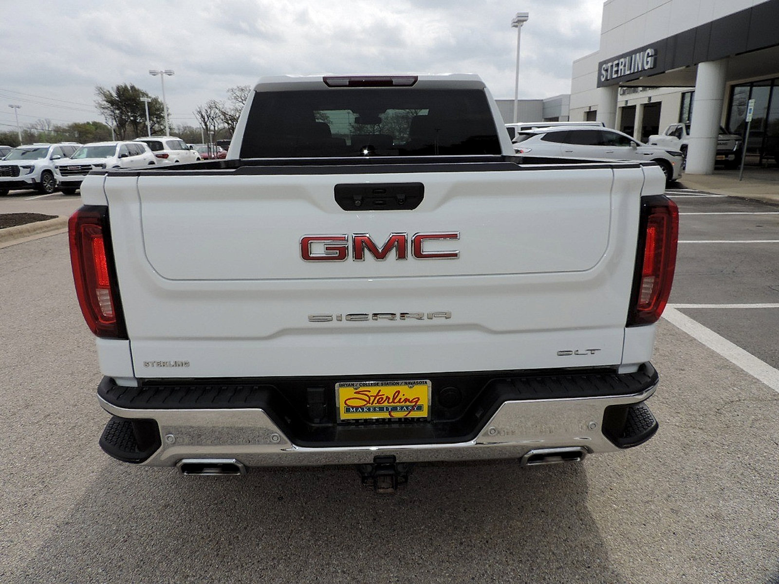 Certified 2023 GMC Sierra 1500 SLT image 6
