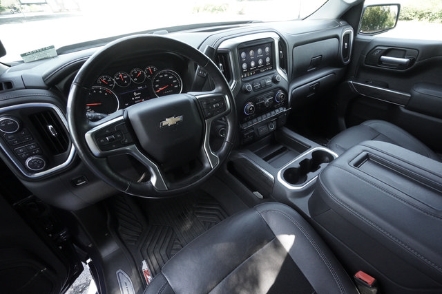 Used 2021 Chevrolet Silverado 1500 LTZ AWD/4WD image 24