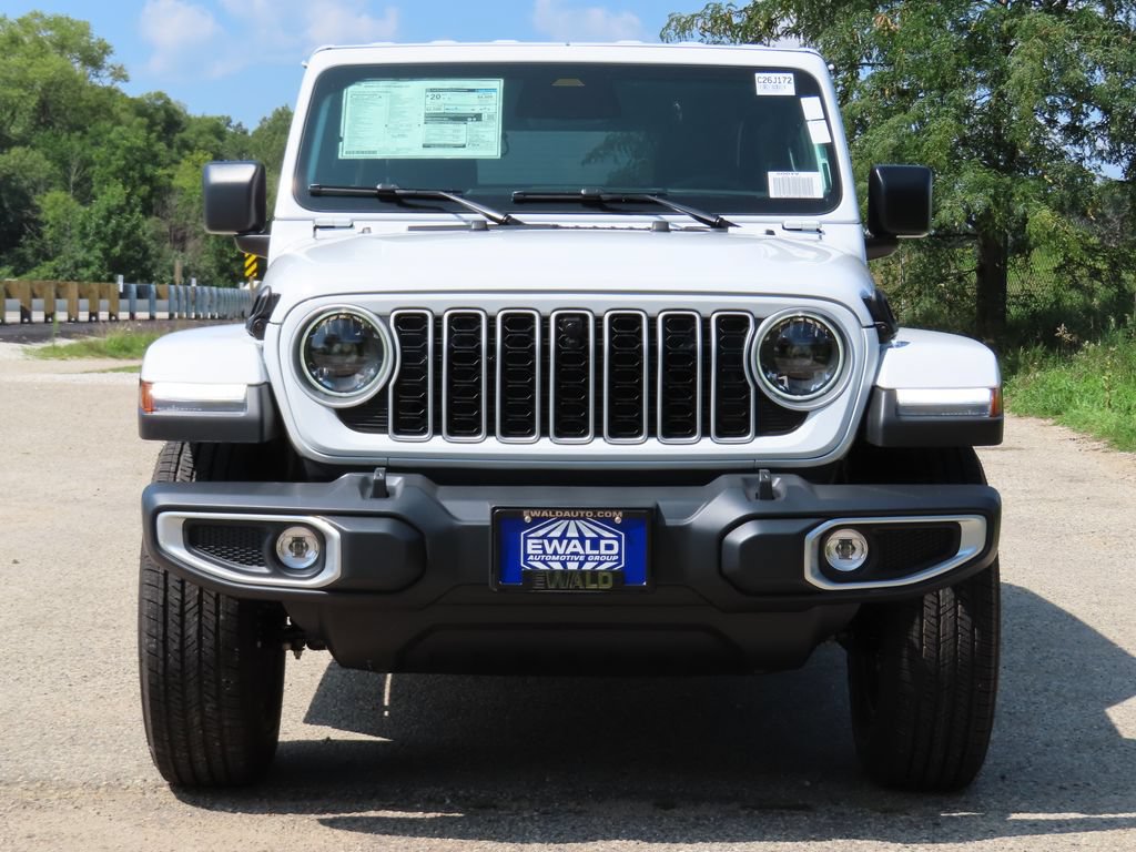 New 2026 Jeep Wrangler Unlimited Sahara AWD/4WD image 18