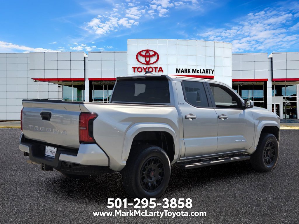 Used 2025 Toyota Tacoma SR5 RWD image 5