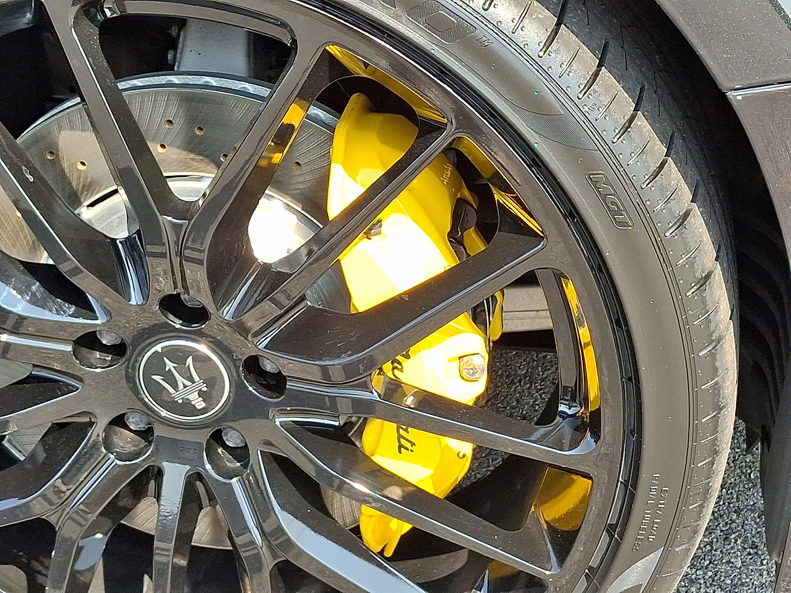 Certified 2023 Maserati Ghibli Modena Q4 image 9