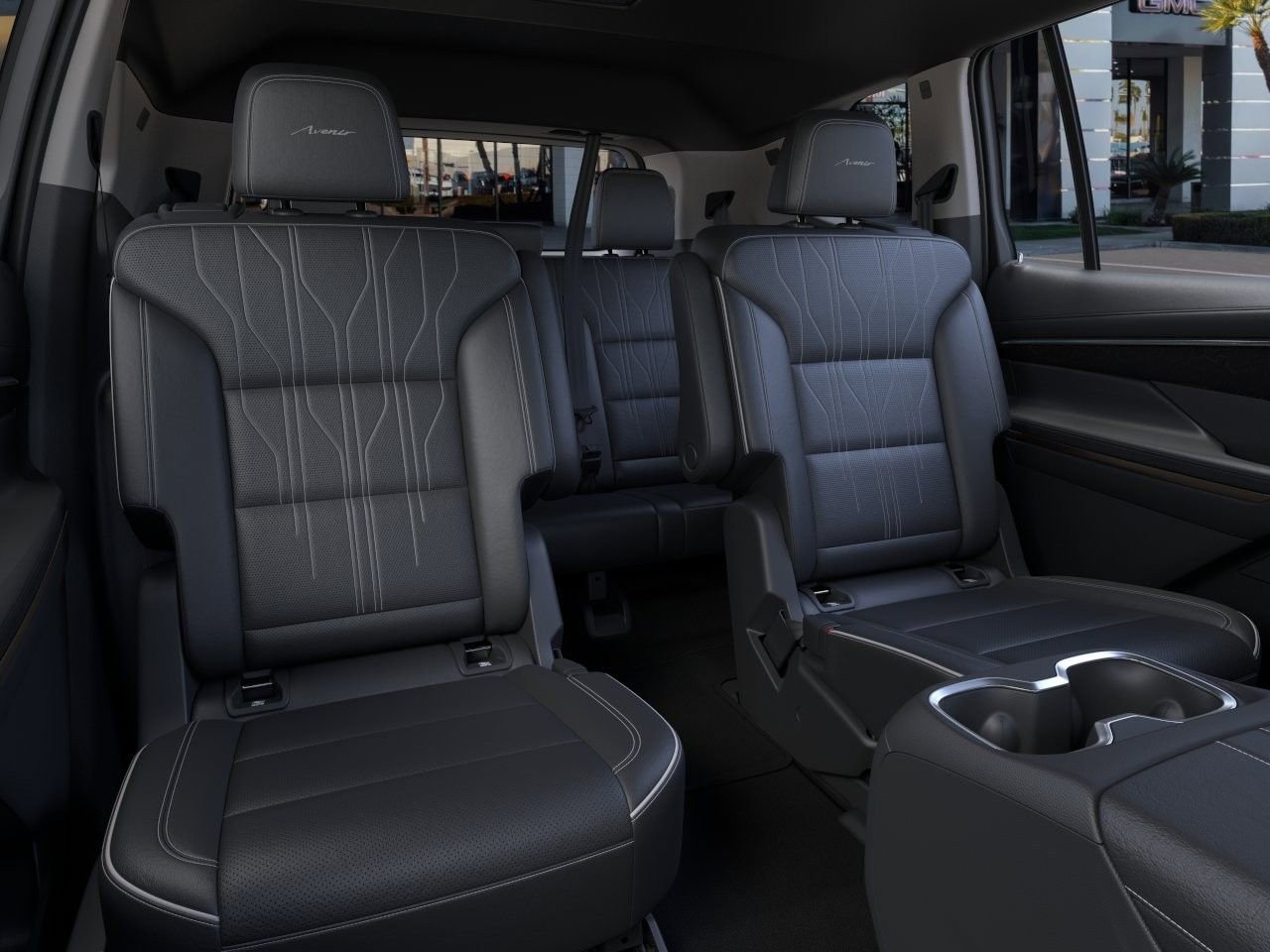 New 2026 Buick Enclave Avenir FWD image 18