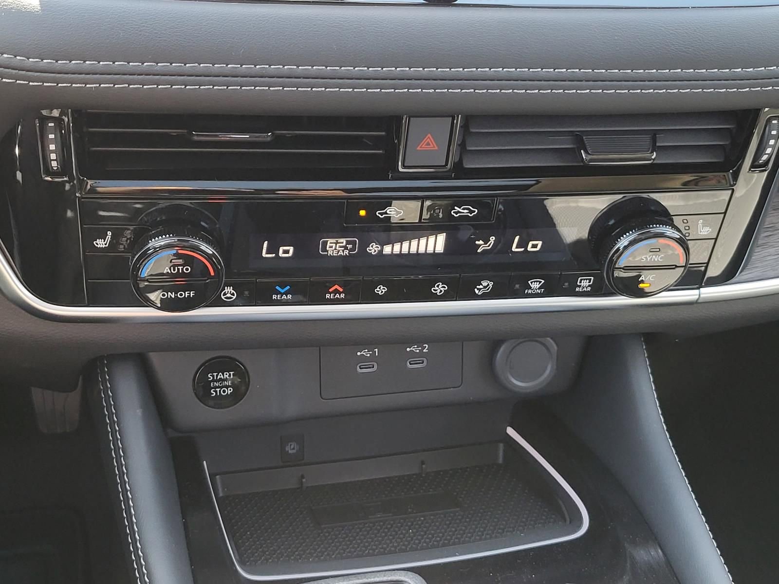 New 2026 Nissan Rogue Platinum image 24