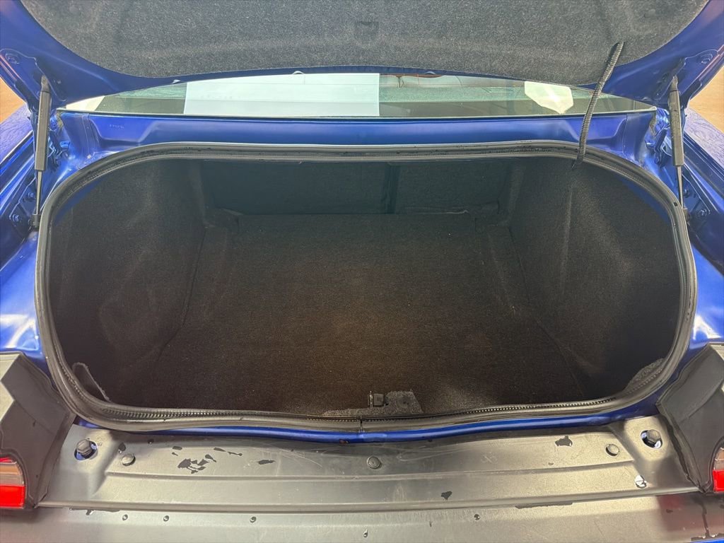 Used 2020 Dodge Challenger SXT RWD image 12