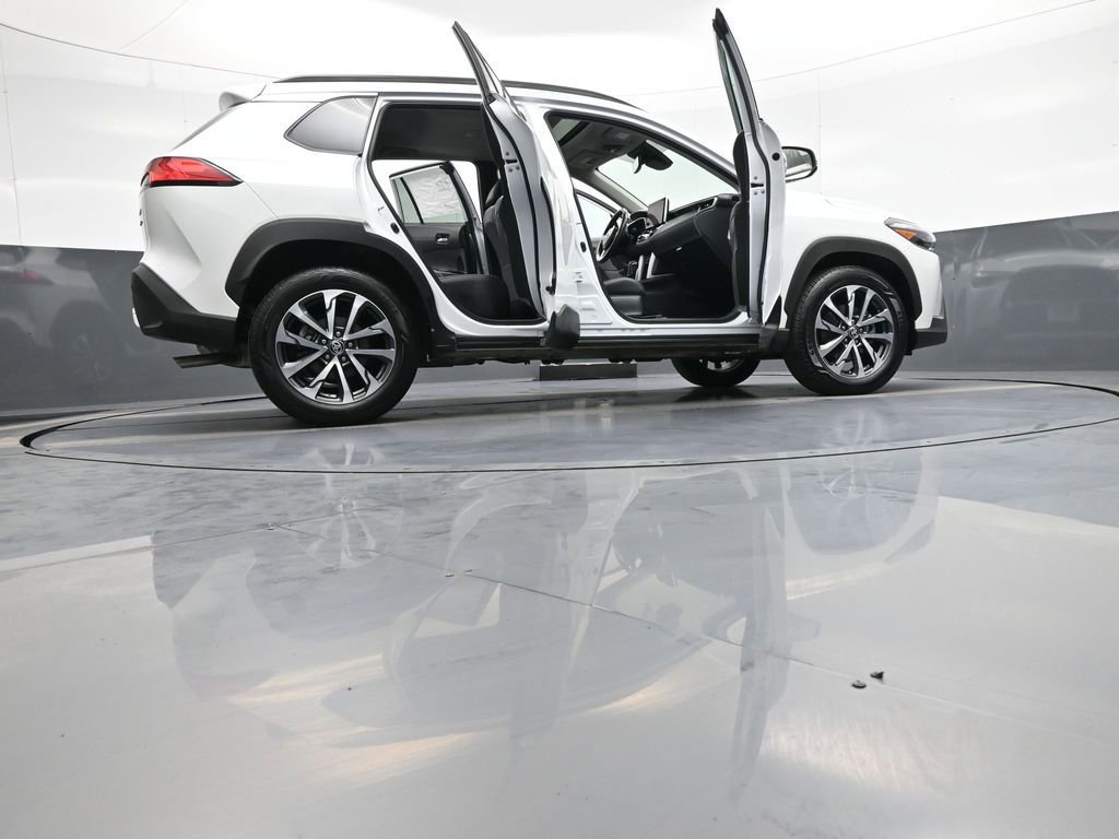 Certified 2023 Toyota Corolla Cross XLE w/ Convenience Package AWD/4WD image 48