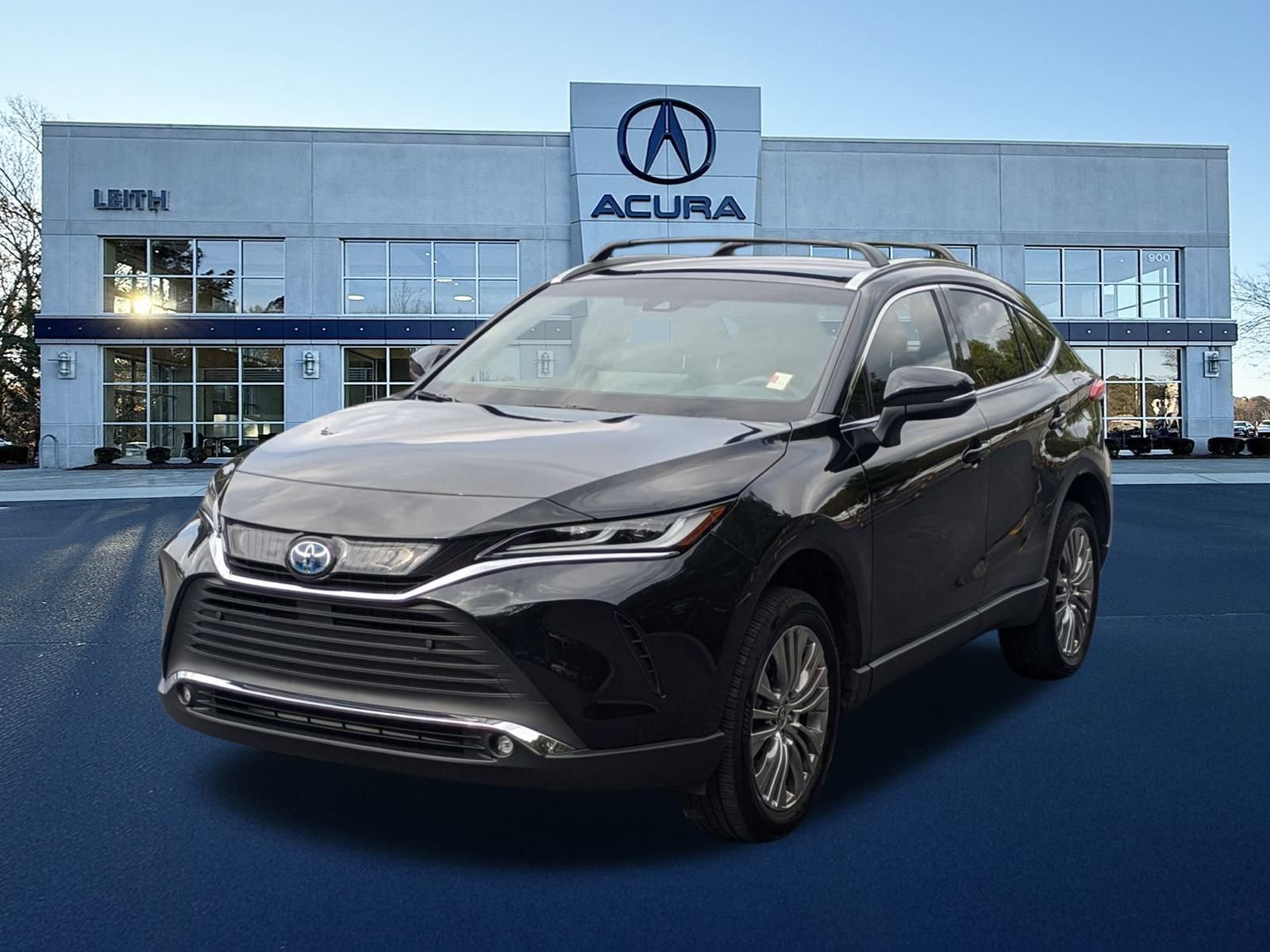 Used 2024 Toyota Venza XLE