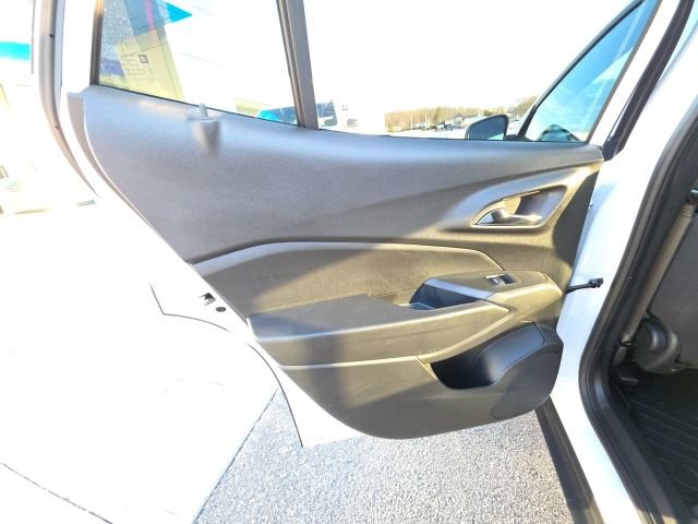 Used 2024 Chevrolet Trax RS image 22