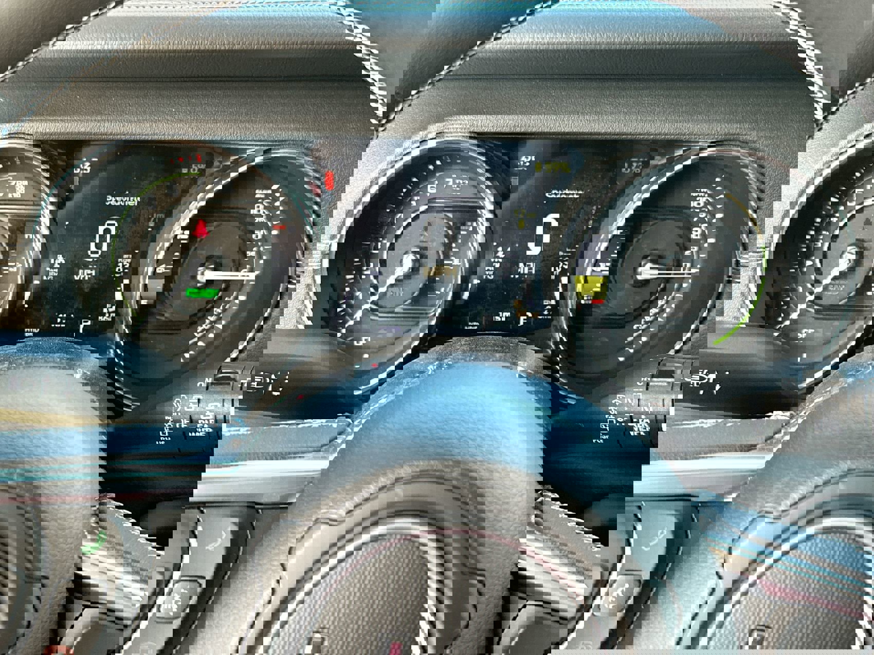 New 2023 Jeep Wrangler Sahara w/ Cold Weather Group image 15