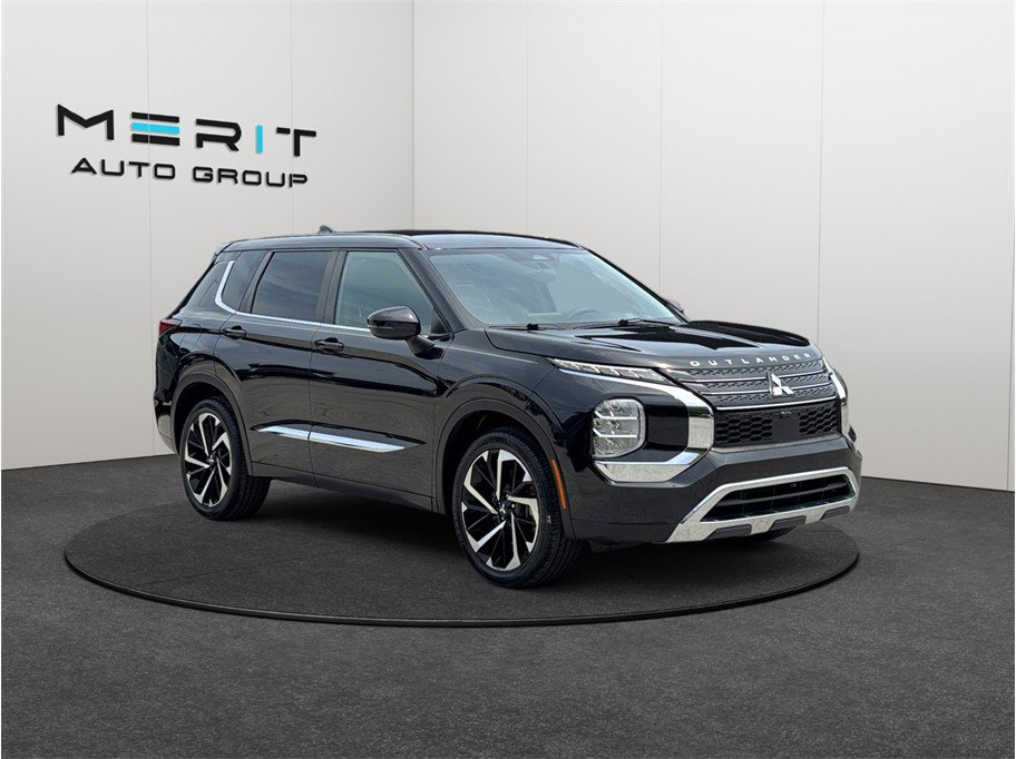 Used 2022 Mitsubishi Outlander ES image 1