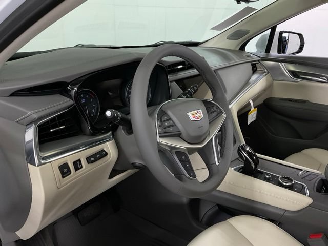 New 2026 Cadillac XT5 Premium Luxury w/ LPO, Floor Liner Package FWD image 14