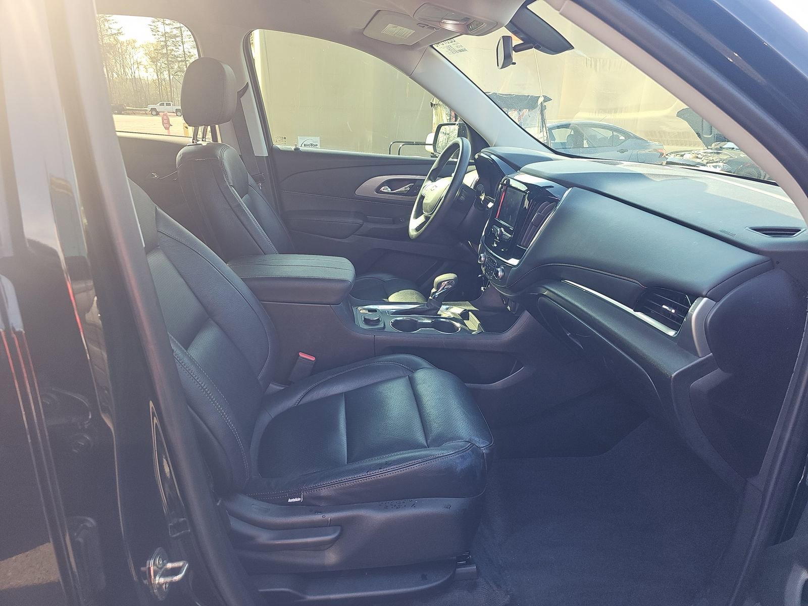 Used 2021 Chevrolet Traverse LS w/ LPO, Blackout Package image 15