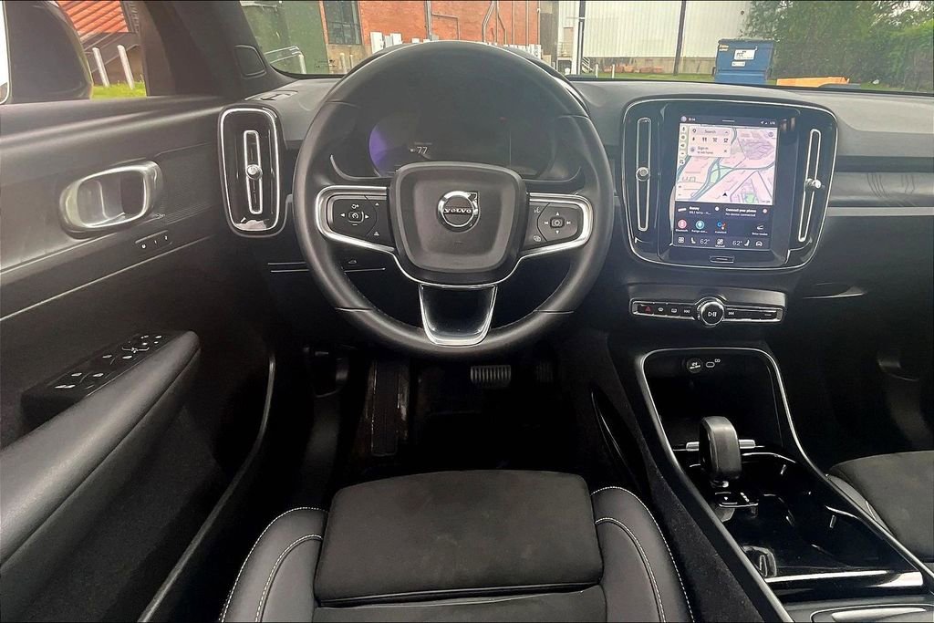 Certified 2023 Volvo C40 P8 Recharge Plus image 8