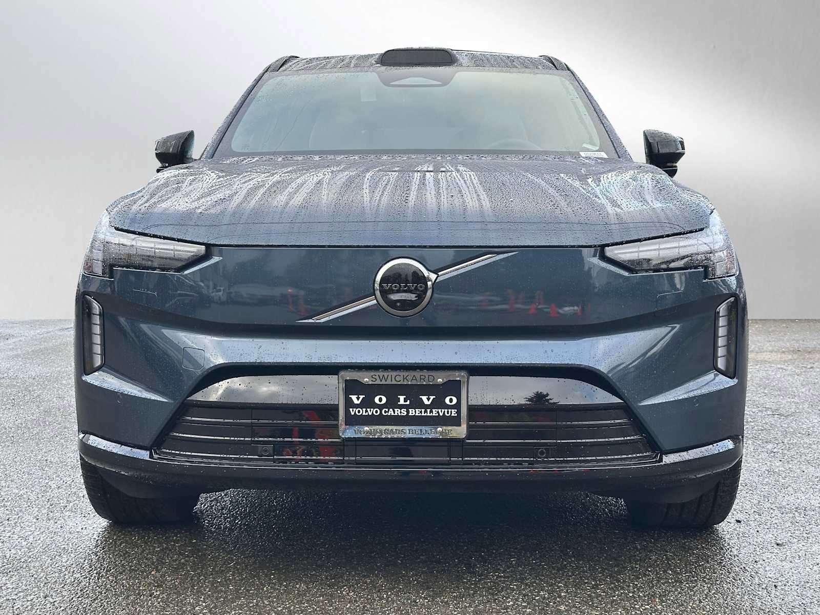 New 2025 Volvo EX90 Ultra w/ Protection Package Premier image 8