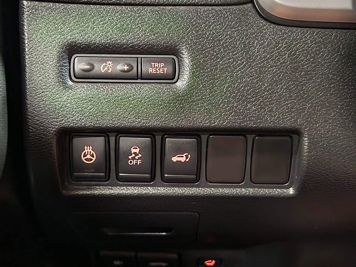 Used 2017 Nissan Murano Platinum w/ Platinum Technology Package FWD image 38