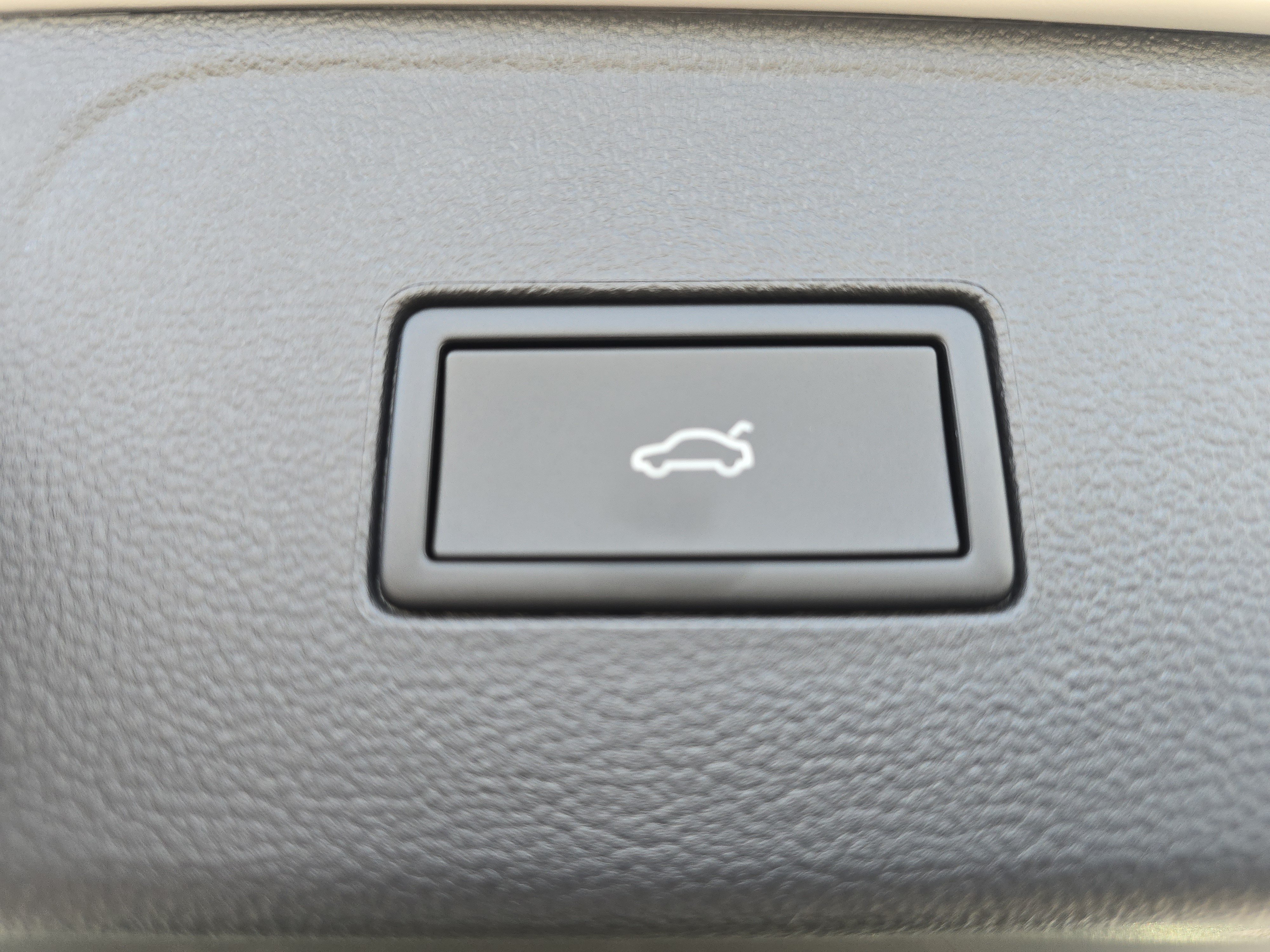 New 2026 Volkswagen Atlas SE AWD/4WD image 16
