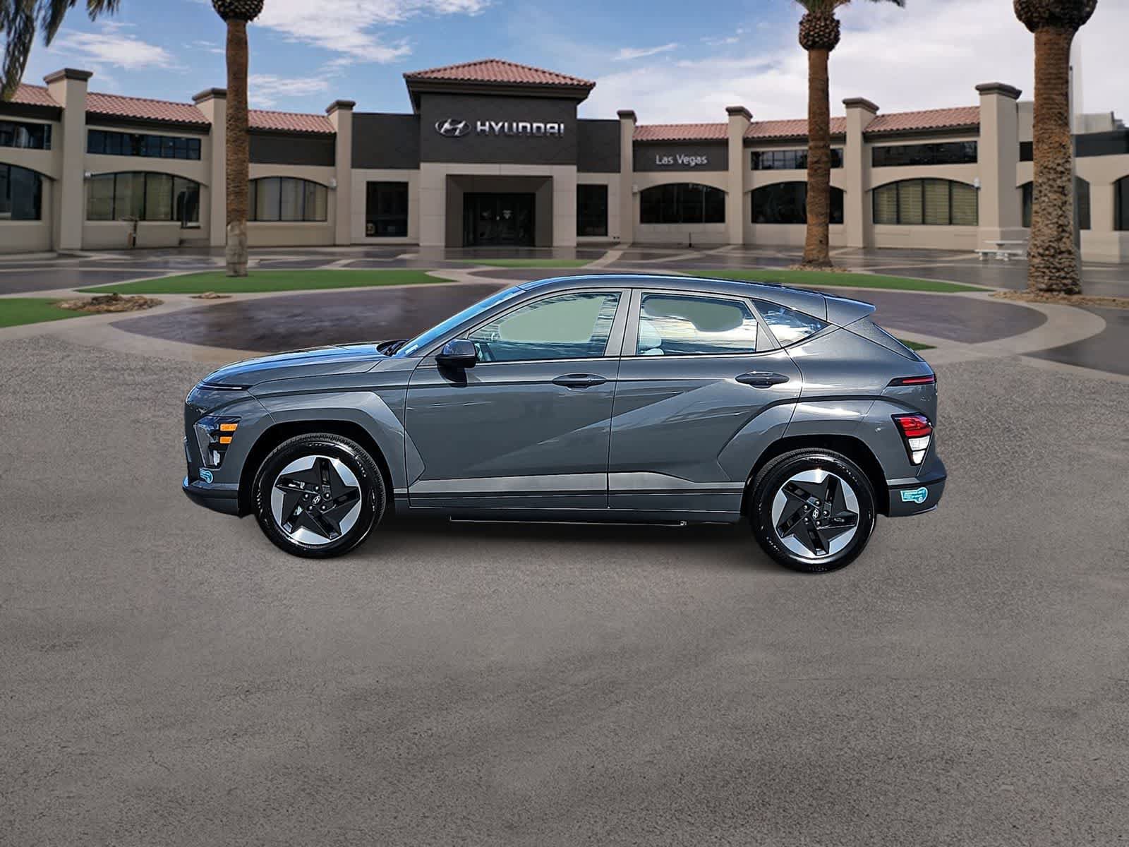 Certified 2025 Hyundai Kona SE FWD image 5