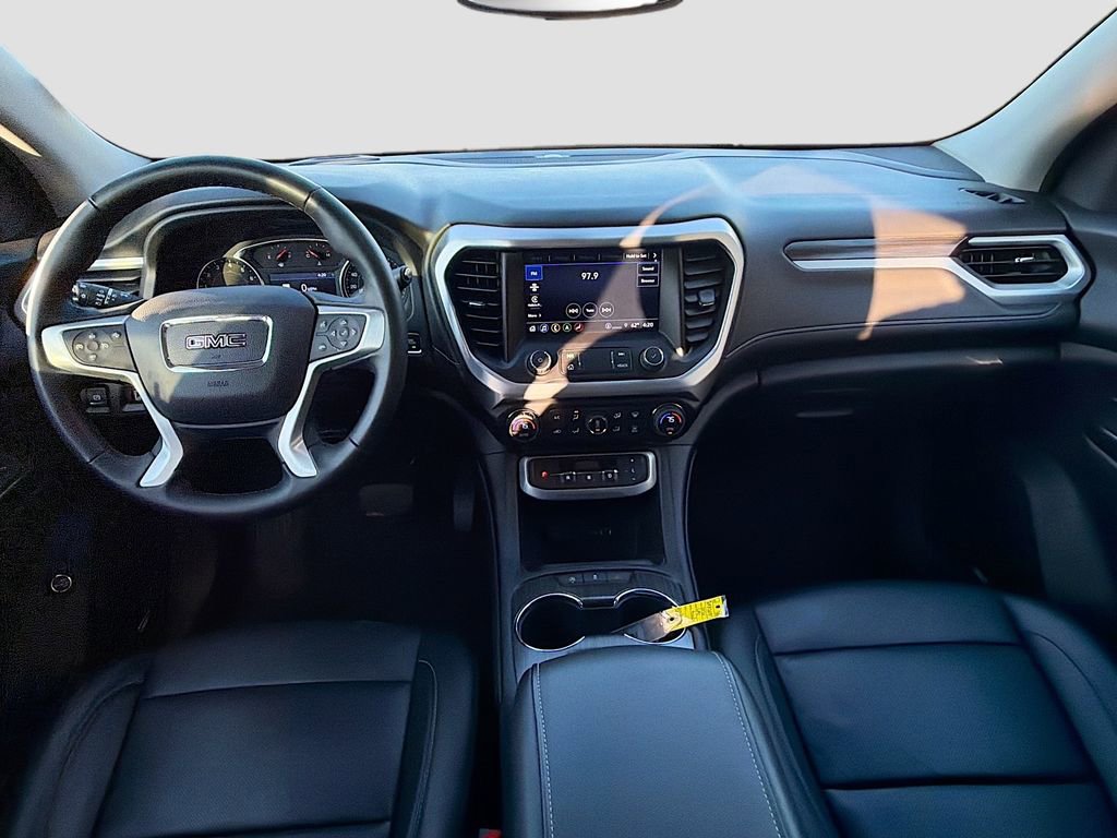 Used 2023 GMC Acadia SLT image 17