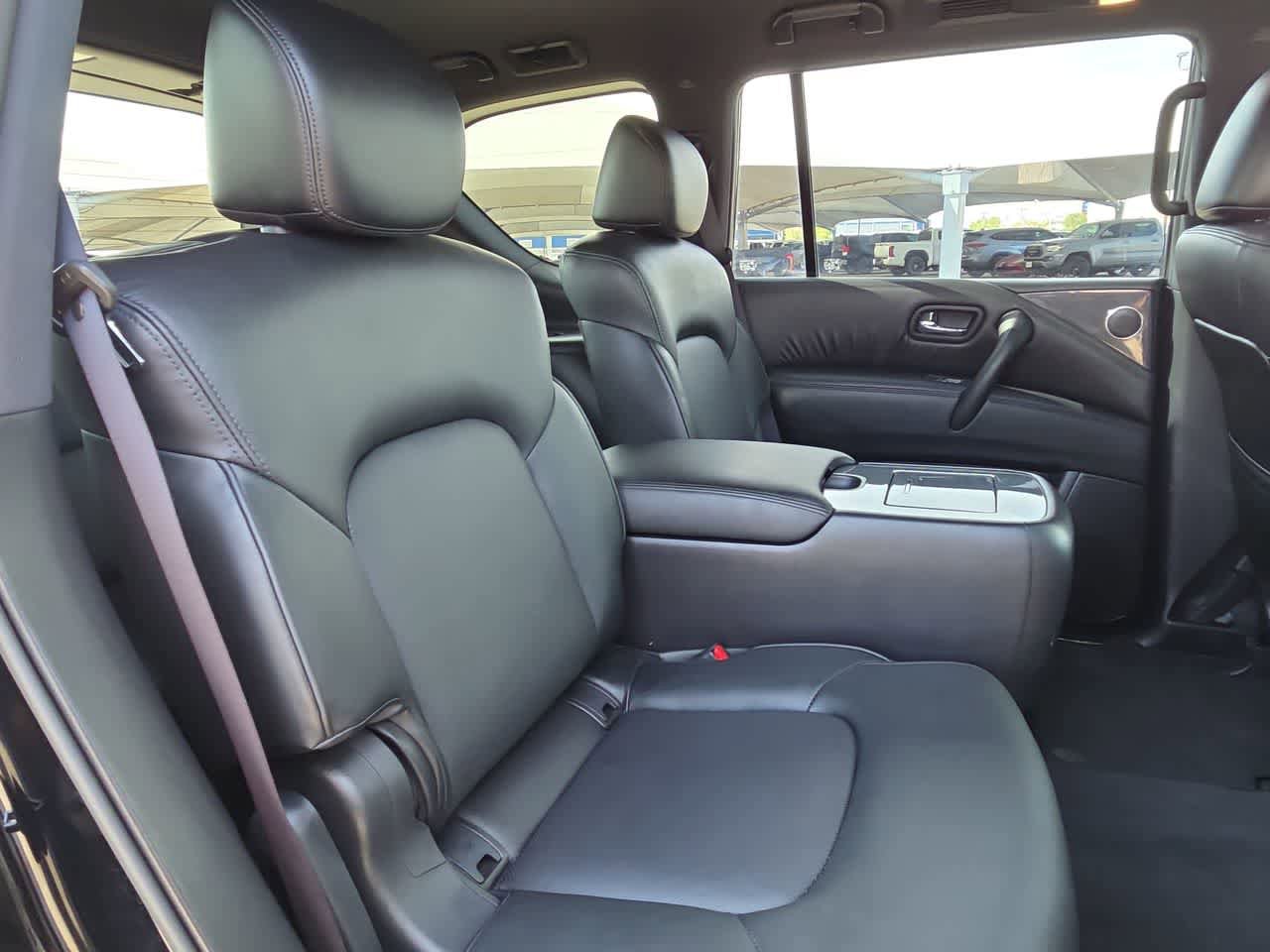 Used 2024 Nissan Armada SL w/ Midnight Edition Package AWD/4WD image 17