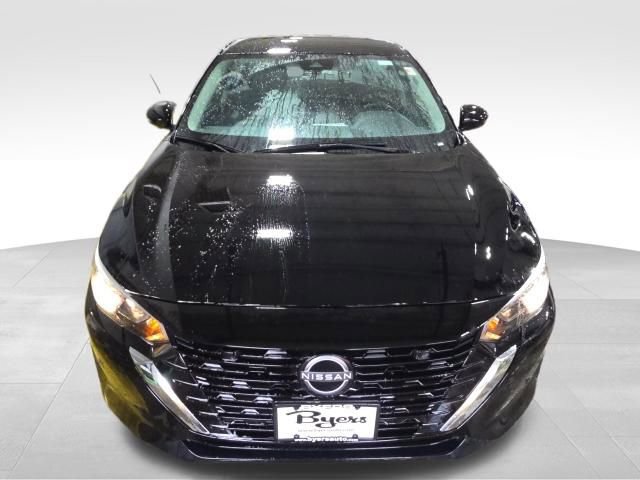 Used 2024 Nissan Sentra SV image 9