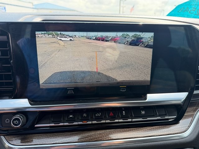 Used 2023 Chevrolet Silverado 1500 RST AWD/4WD image 29