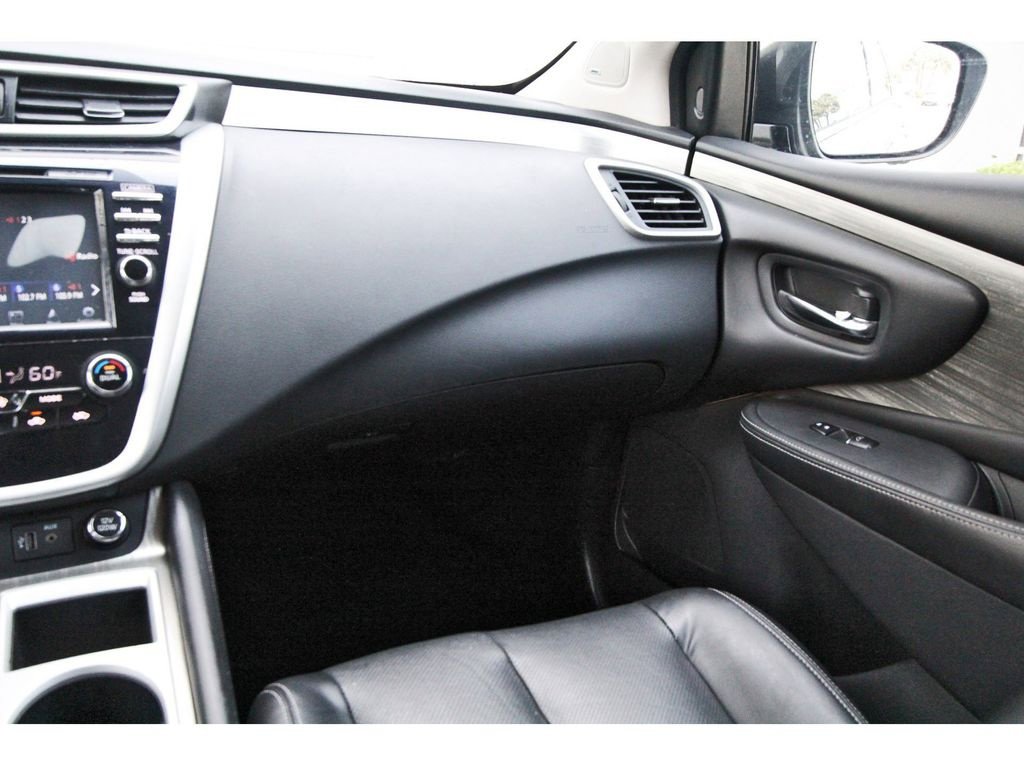 Used 2018 Nissan Murano SL w/ Cargo Package FWD image 10