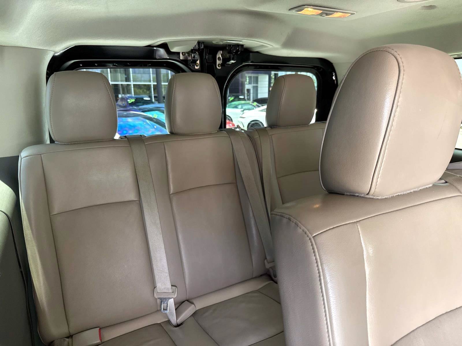 Used 2020 Nissan NV 3500 SL RWD image 12