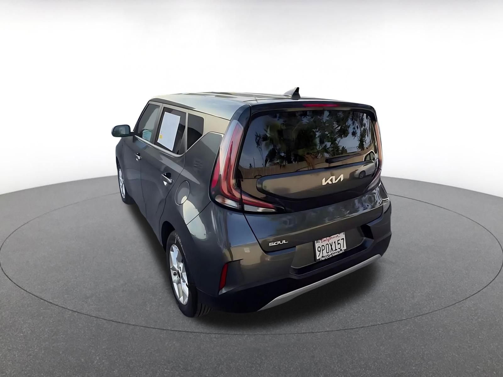 Used 2025 Kia Soul LX w/ LX Technology Package image 11