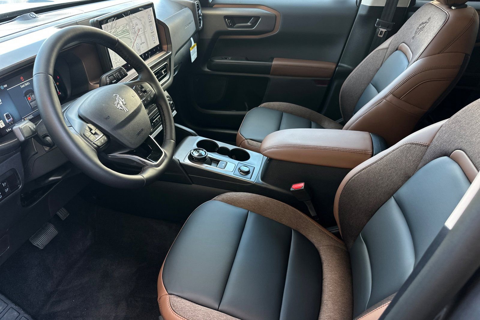 New 2026 Ford Bronco Sport Outer Banks w/ Outer Banks Tech Package+ image 9