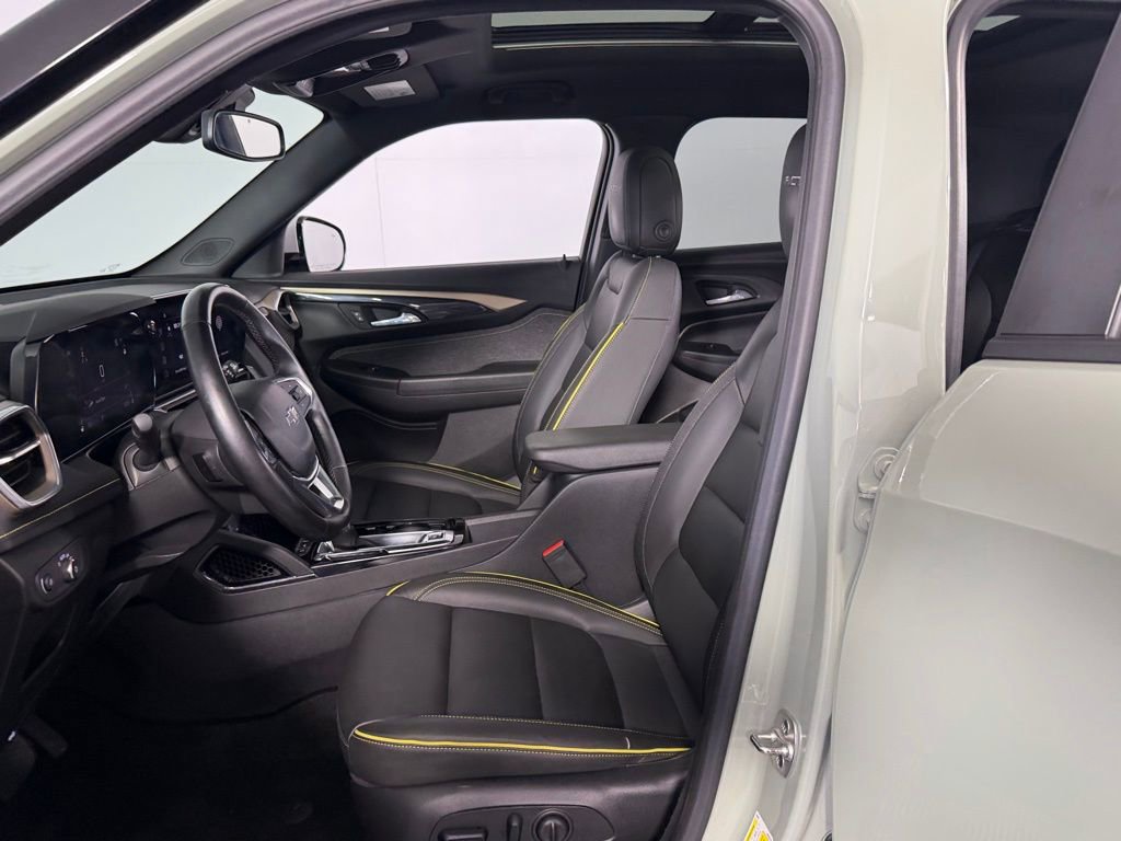 Used 2024 Chevrolet TrailBlazer ACTIV w/ Convenience Package FWD image 23