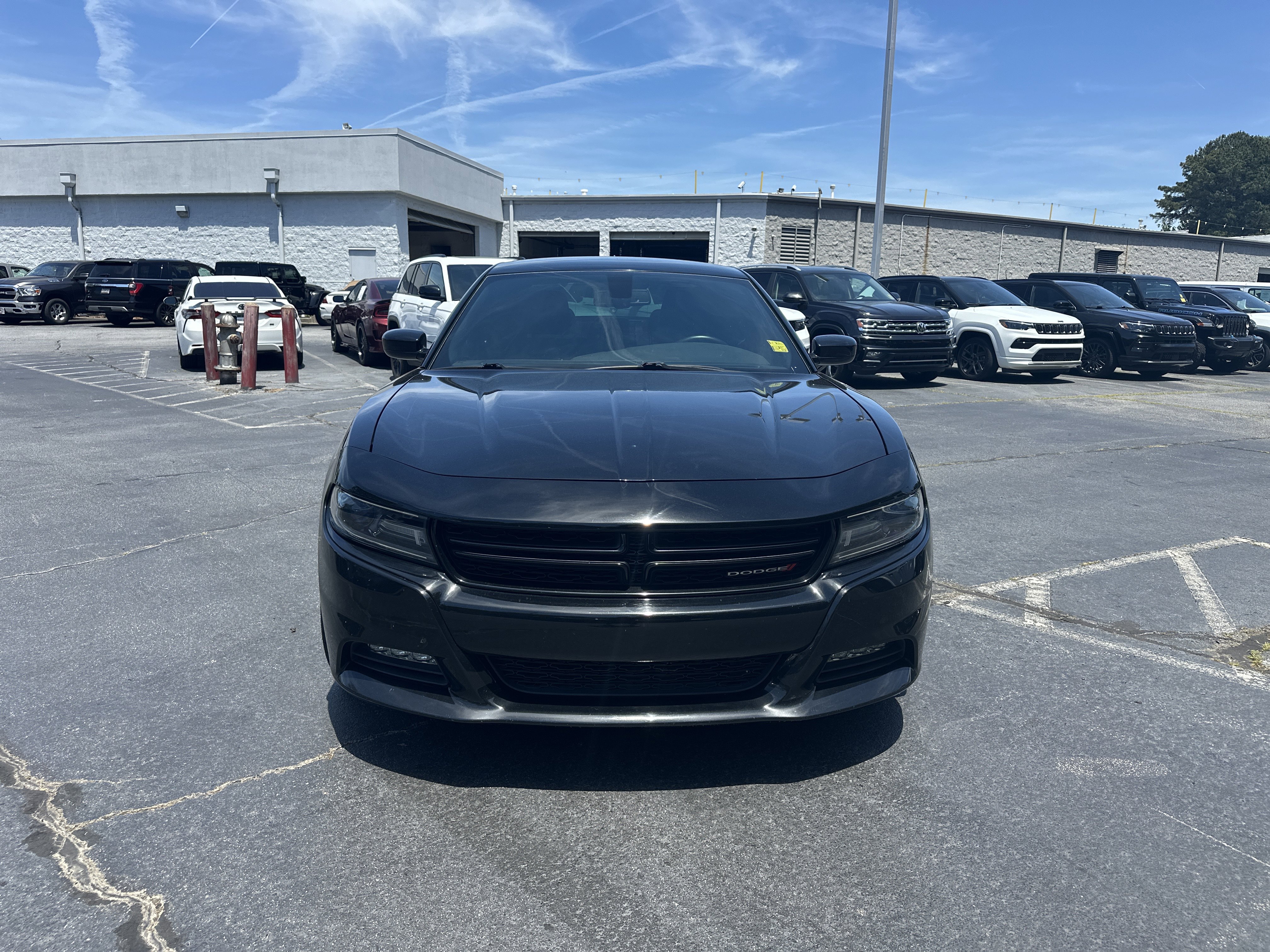 Used 2018 Dodge Charger R/T RWD image 4