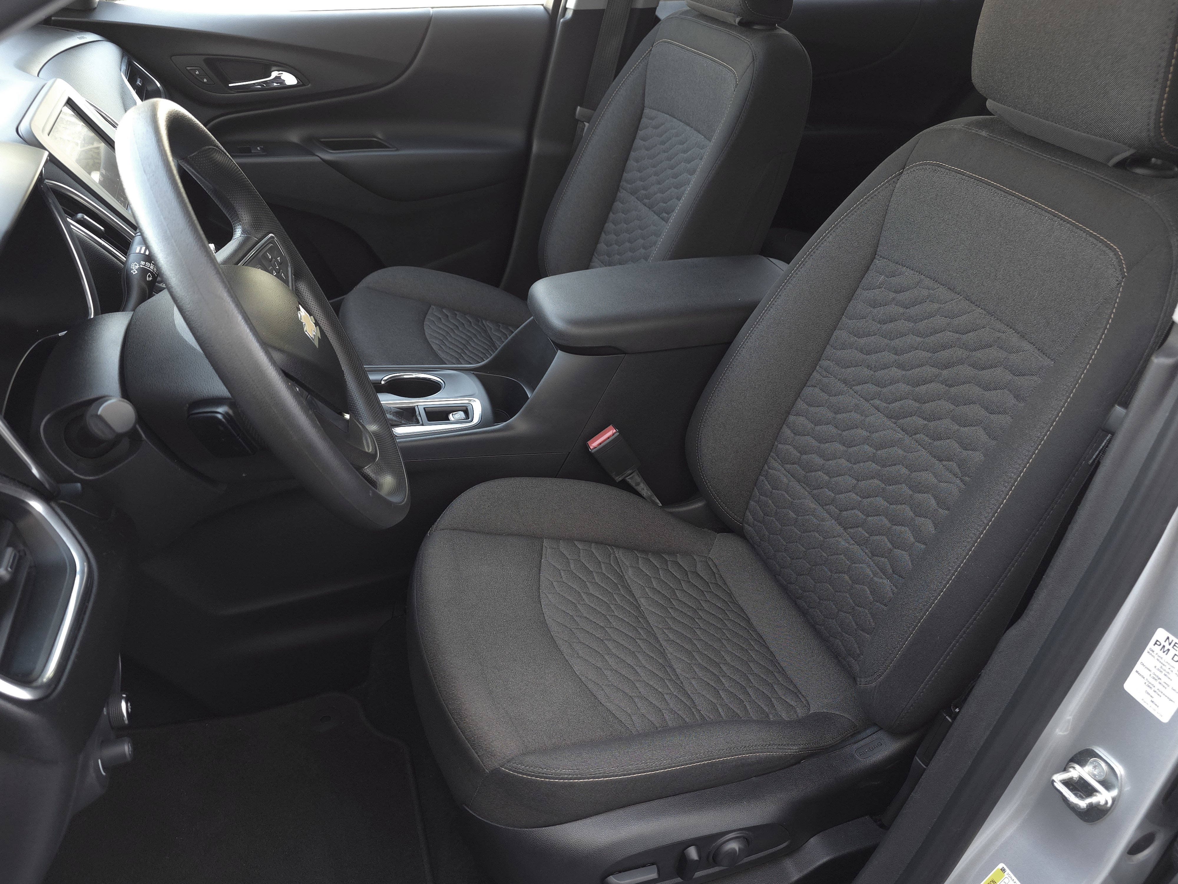 Used 2020 Chevrolet Equinox LT image 10