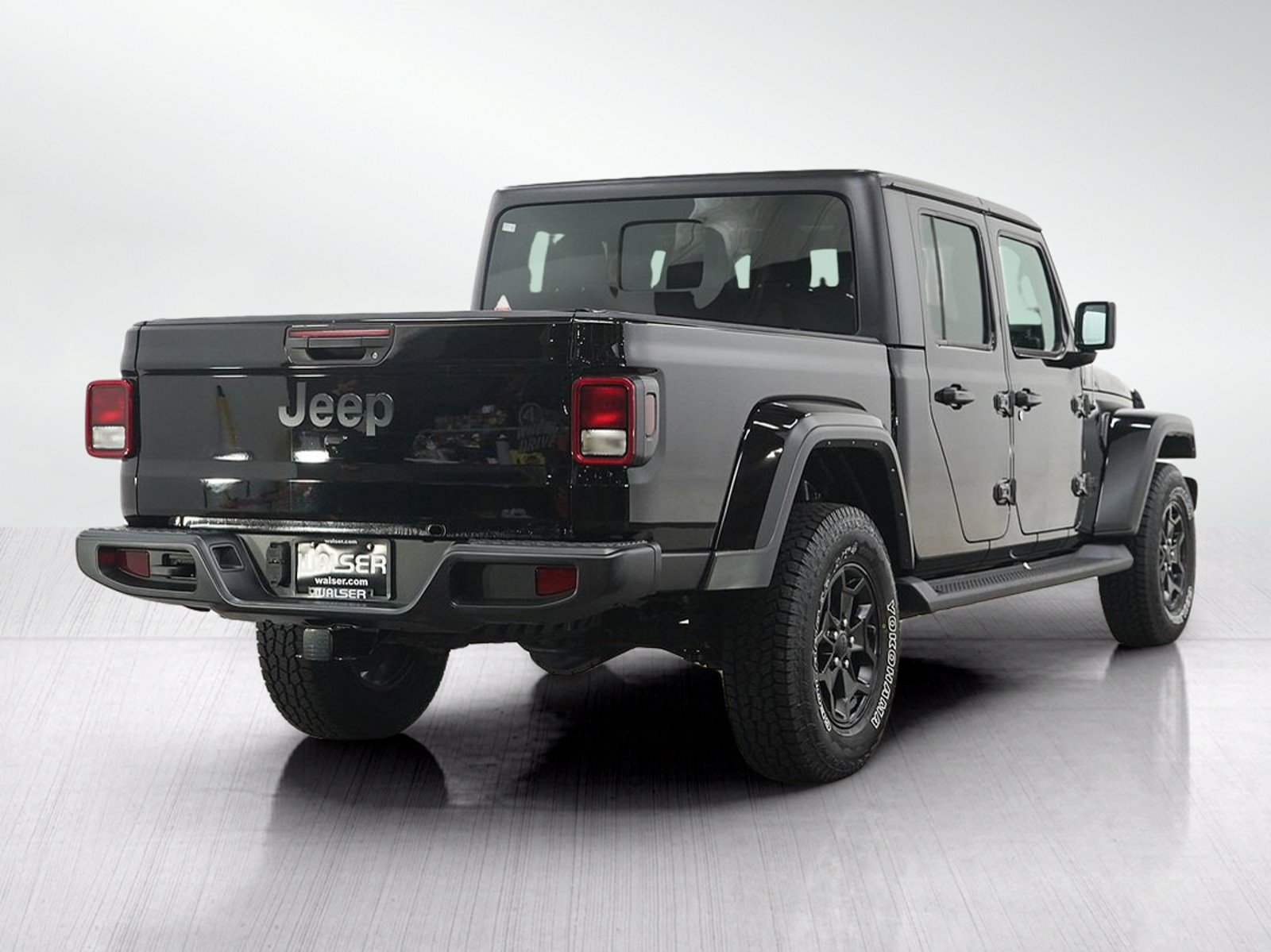 Used 2021 Jeep Gladiator Sport AWD/4WD image 5