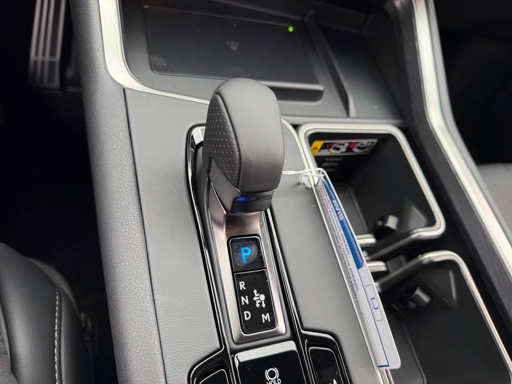 New 2026 Lexus TX 500h AWD image 22