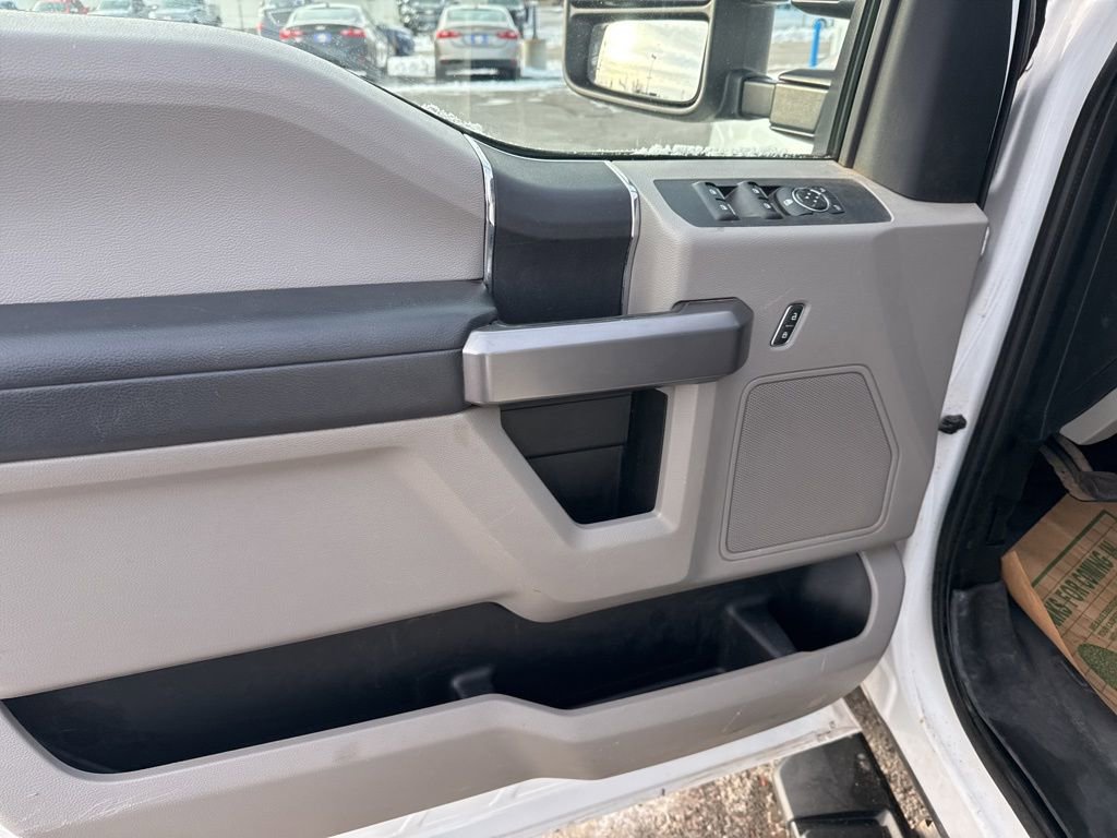 Used 2018 Ford F350 XLT image 24