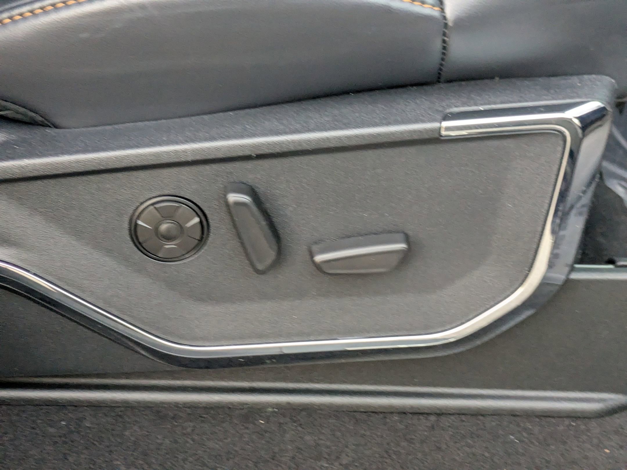 Certified 2024 Ford F250 Platinum image 42