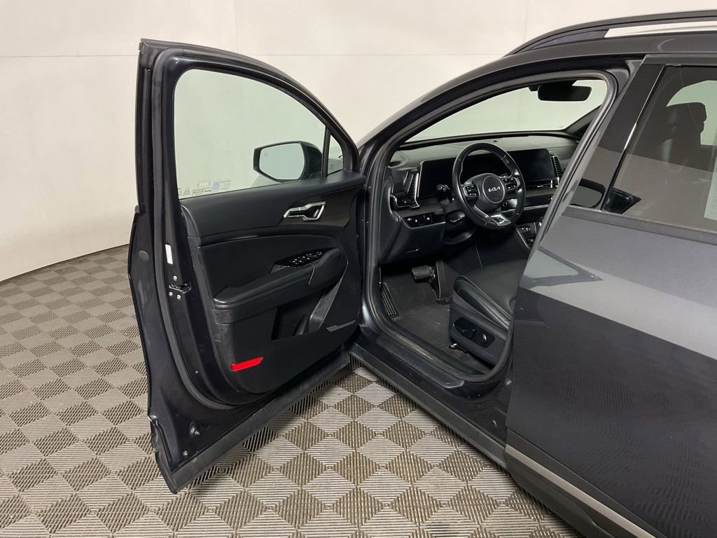 Used 2023 Kia Sportage X-Line image 16