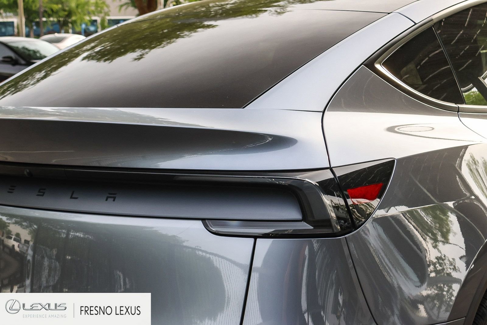 Used 2026 Tesla Model Y 2WD image 7
