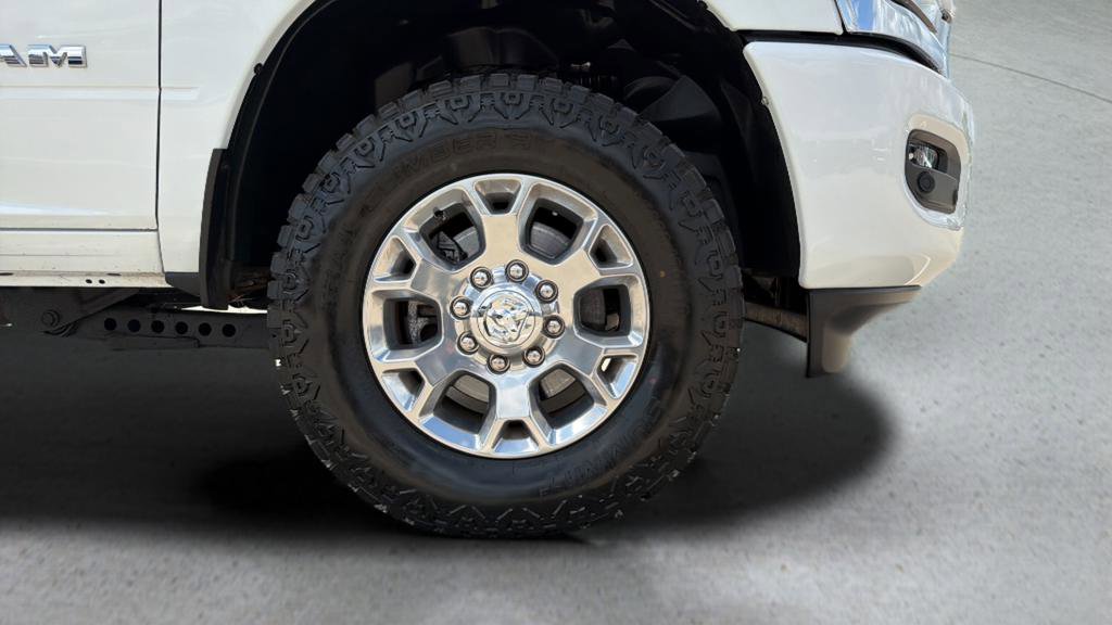 Used 2024 RAM 2500 Laramie AWD/4WD image 25