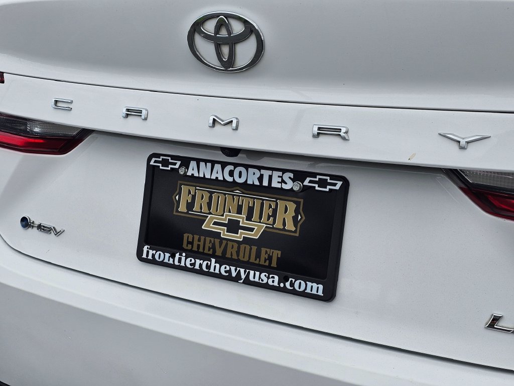 Used 2025 Toyota Camry LE FWD image 14