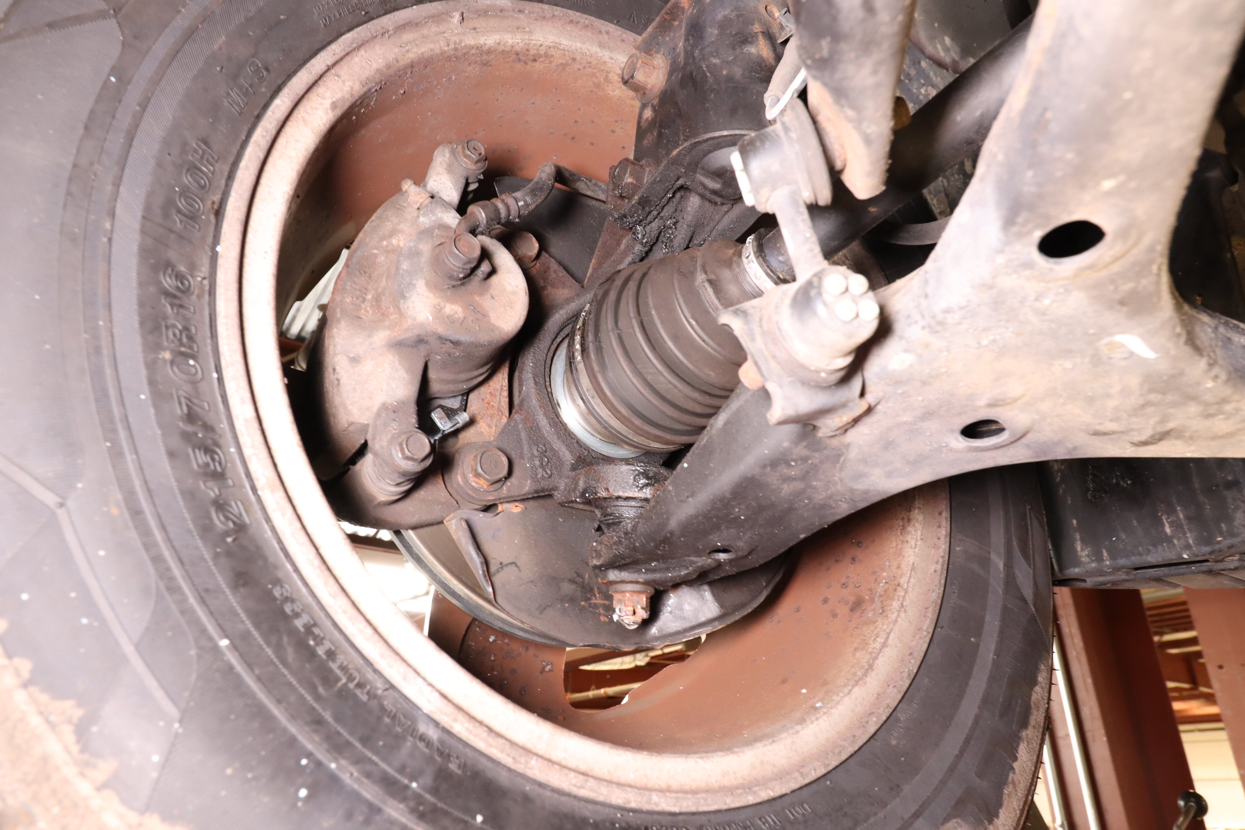 Used 2003 Honda Element EX image 41