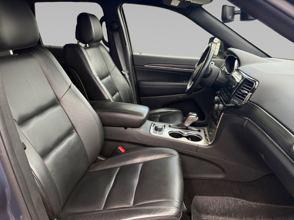 Used 2021 Jeep Grand Cherokee Limited AWD/4WD image 17