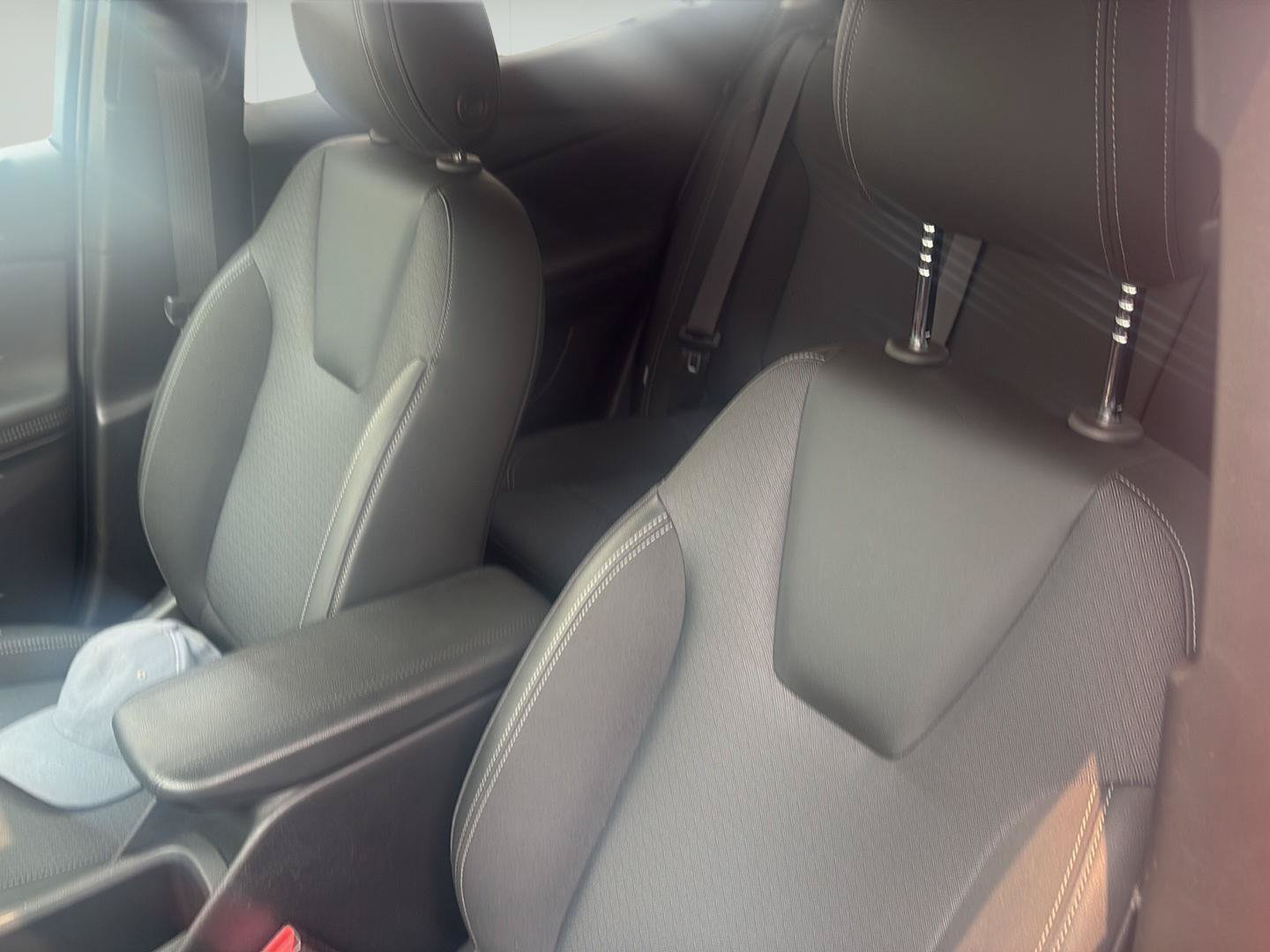 Certified 2024 Buick Encore GX Preferred FWD image 13