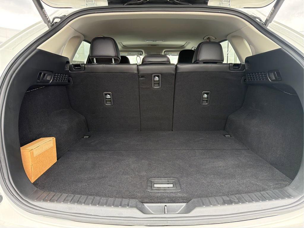 Used 2025 MAZDA CX-5 Carbon Edition image 13