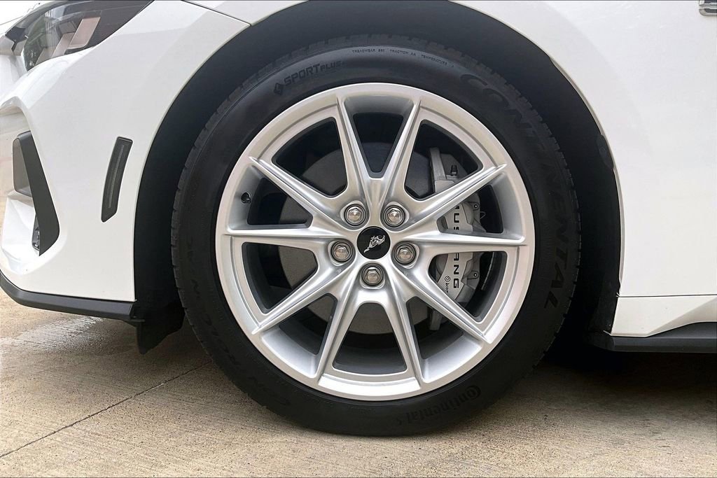 Used 2025 Ford Mustang GT Premium RWD image 12