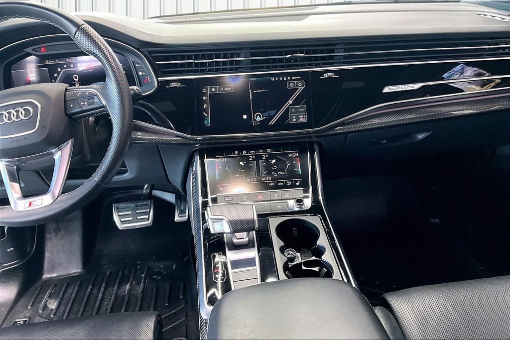 Used 2021 Audi SQ7 Premium Plus w/ Executive Package image 9
