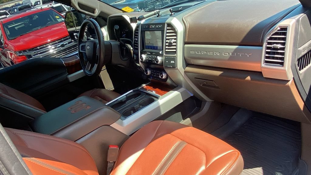 Used 2021 Ford F250 King Ranch w/ King Ranch Ultimate Package AWD/4WD image 11