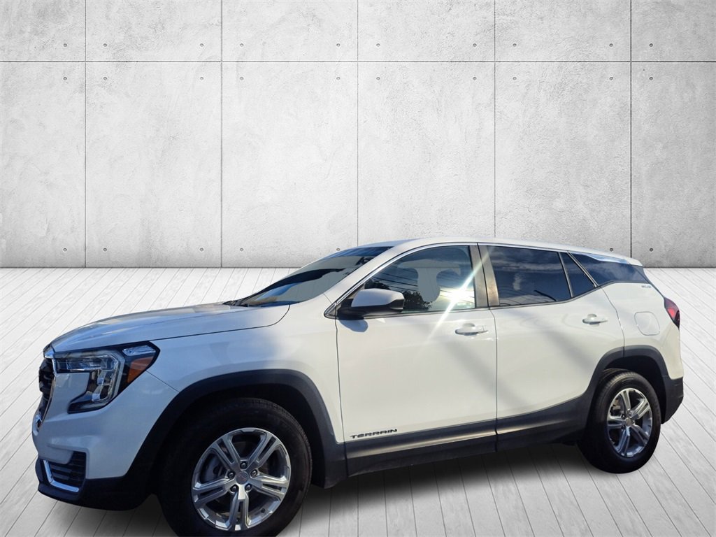 Used 2024 GMC Terrain SLE