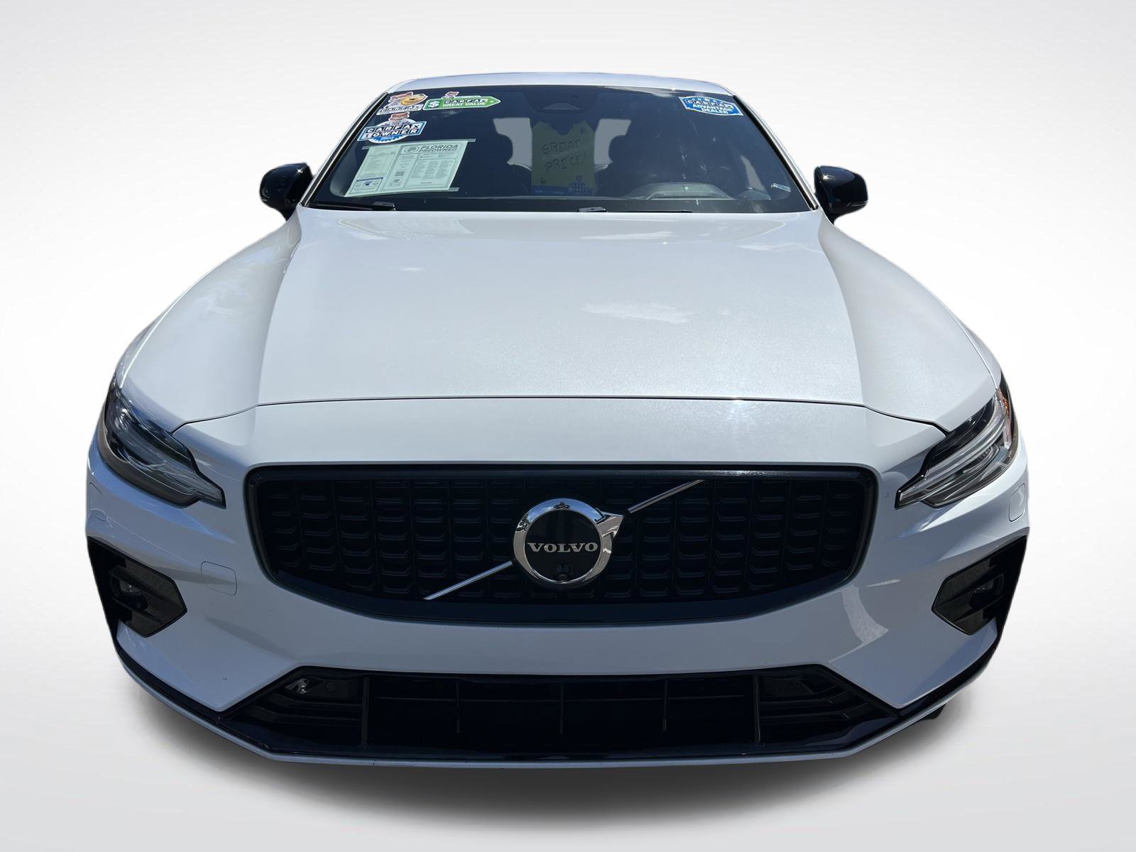 Used 2024 Volvo S60 B5 Ultimate AWD/4WD image 2