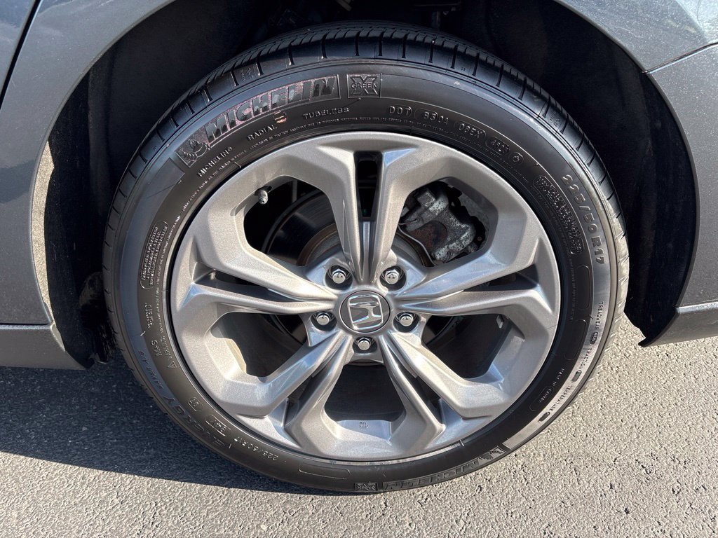 Used 2024 Honda Accord EX image 11